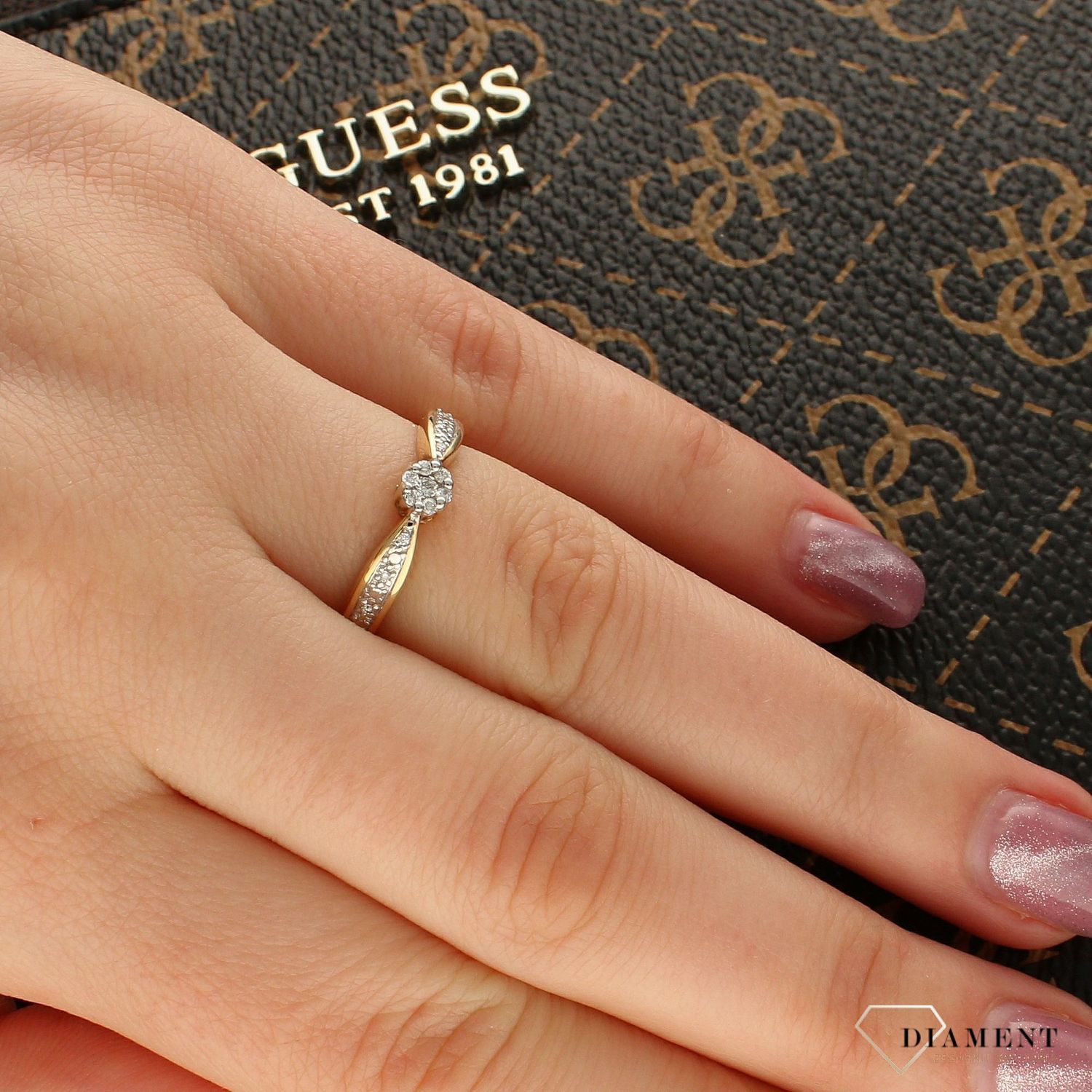 Pierścionek złoty DIAMENT żółte złoto, diamenty, zdobiony, kwiat M 319.jpg